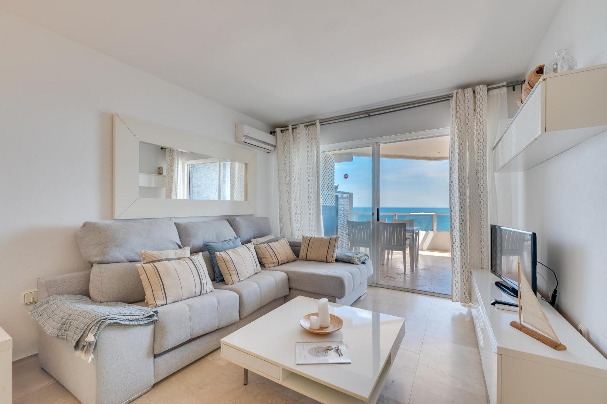 Lxr La Carihuela Sea Views 3Hab Apartment Torremolinos Exterior photo